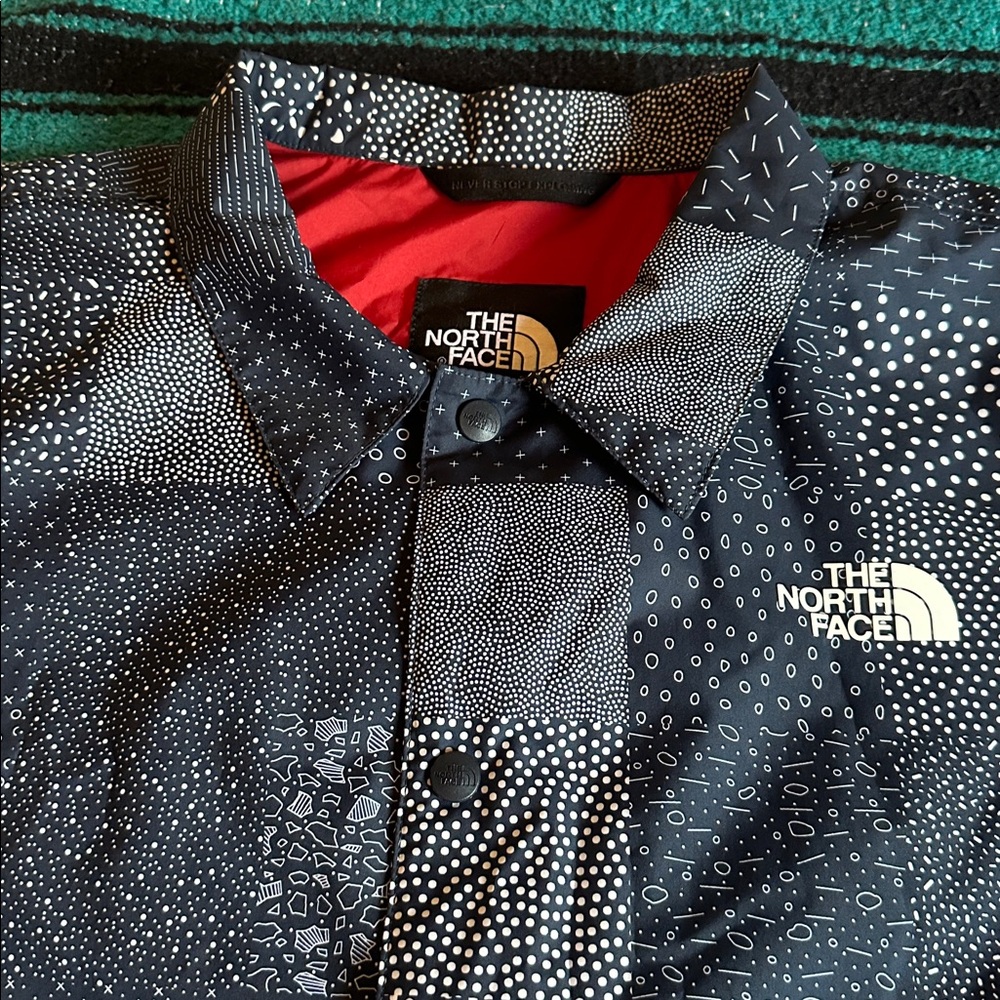 The North Face *NWOT* *RARE* Men's Patchwork Coaches Jacket - Picture 2 of 14